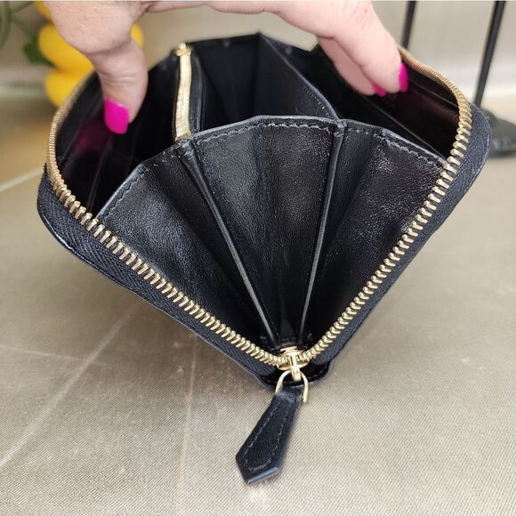 Authentic Fendi Vitello Liberty Century Lucido By The Way Zip Around Wallet - Picture 15 of 17